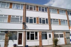 5 bedroom Terraced t...